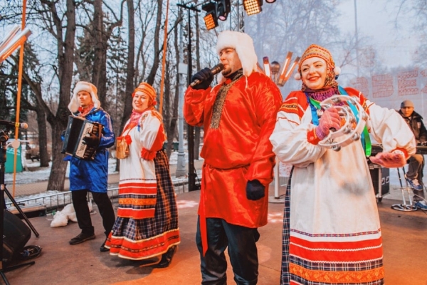 Русский народный ансамбль на праздник в Москве